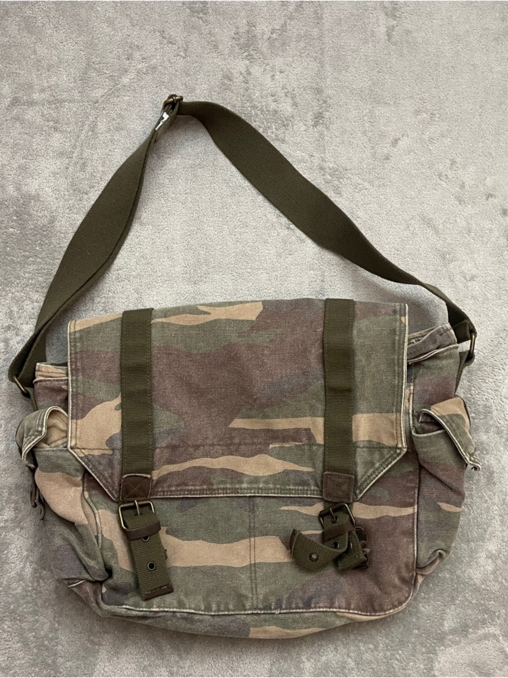 Old Navy Camo Messenger Bag Satchel Vintage 90s Woodland Y2K